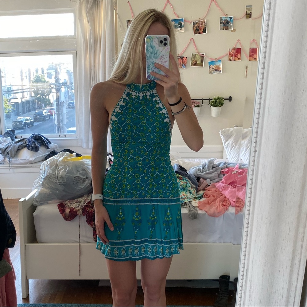 Beautiful Arnhem halter dress!!